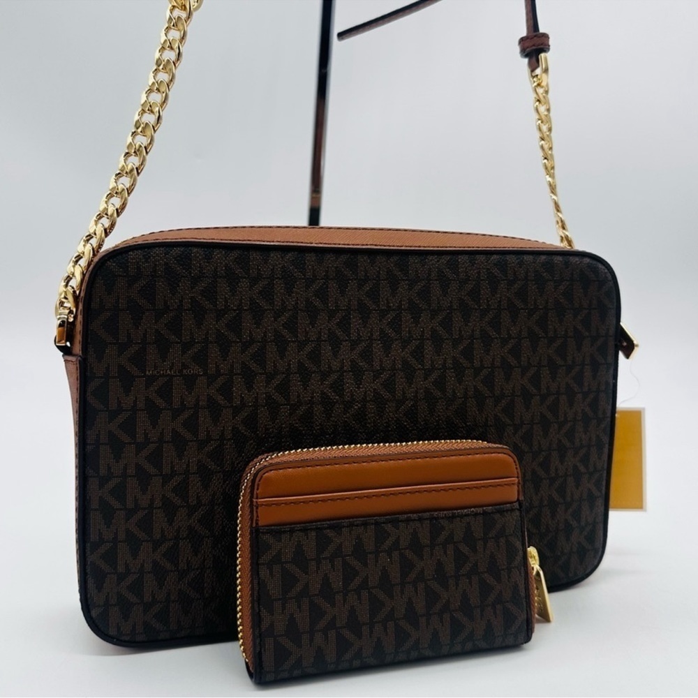 Michael Kors Large EW Crossbody Bag & Jet Se Travel MD ZA Card Case Wallet - Picture 4 of 12